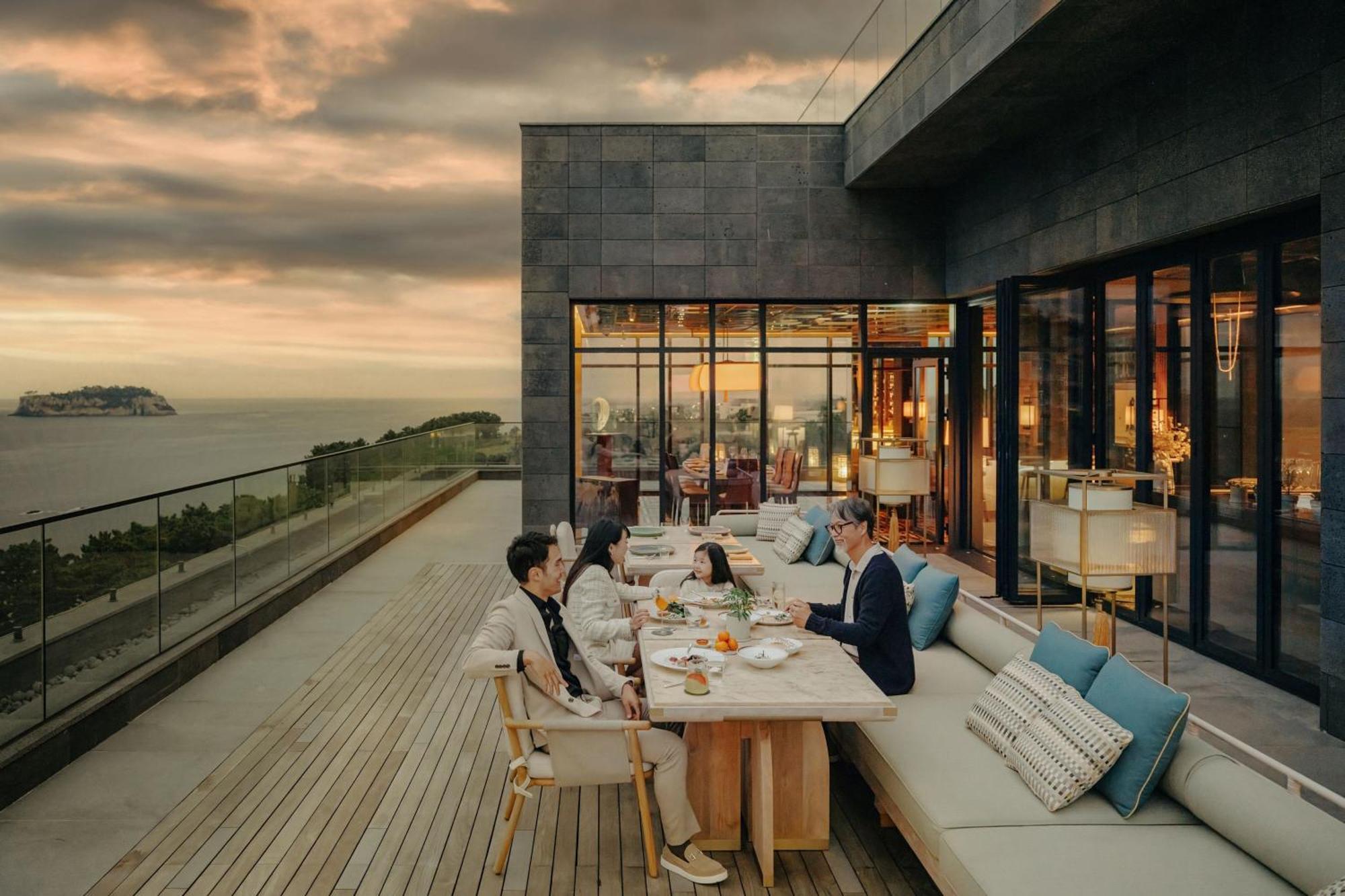 סאוגוויפו Jw Marriott Jeju Resort & Spa מראה חיצוני תמונה